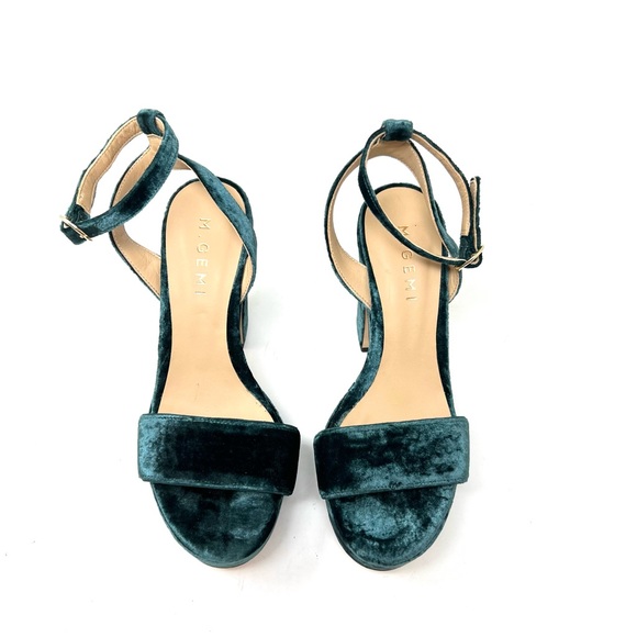Like new M gemi platform heels size 38 green velvet - Picture 2 of 2